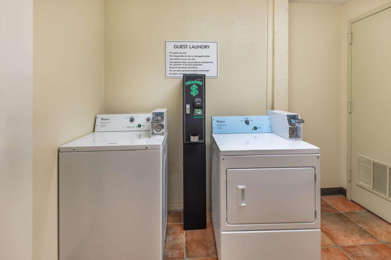 Best Western Dinosaur Valley Inn & Suites Glen Rose Εξωτερικό φωτογραφία